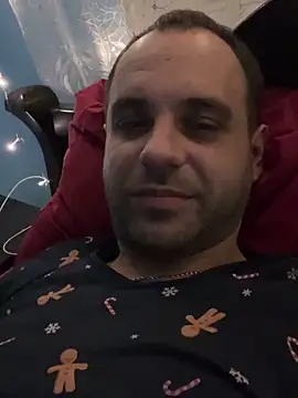 Snapshot of AndyLynn chatting on November 27, 8:33 pm AndyLynn online show from November 27, 8:33 pm