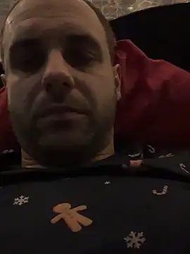 Snapshot of AndyLynn chatting on November 28, 5:48 pm AndyLynn online show from November 28, 5:48 pm