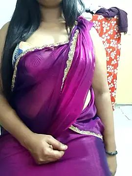 Snapshot of Meera-telugu chatting on October 18, 11:44 am Meera-telugu online show from October 18, 11:44 am