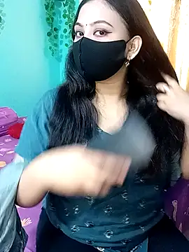 Snapshot of Porimoni22 chatting on May 5, 11:18 am Porimoni22 online show from May 5, 11:18 am