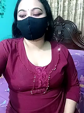 Snapshot of Porimoni22 chatting on May 6, 3:28 pm Porimoni22 online show from May 6, 3:28 pm