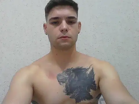 Zure-xxx online show from March 5, 11:45 pm