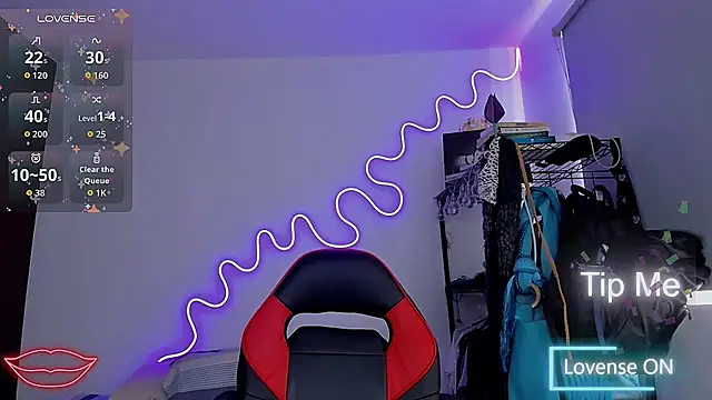 Snapshot of Lyric_Mirage chatting on November 14, 8:40 pm Lyric Mirage online show from November 14, 8:40 pm