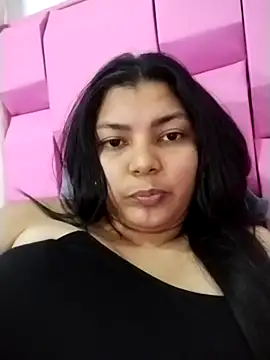 MyaShy online show from February 4, 5:52 pm