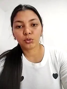 MyaShy online show from February 10, 5:50 pm