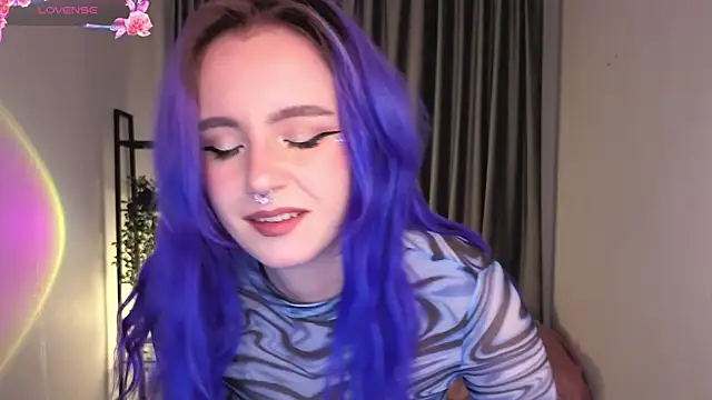 AleksaDivine online show from October 17, 8:55 pm