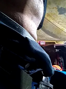 Snapshot of Cogelonregio chatting on November 9, 5:06 am Cogelonregio online show from November 9, 5:06 am