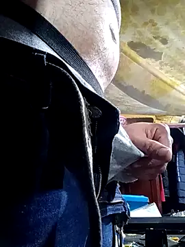 Snapshot of Cogelonregio chatting on November 17, 5:35 am Cogelonregio online show from November 17, 5:35 am