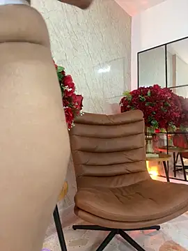 Antonella Russo1 online show from February 14, 1:19 pm