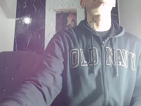 Snapshot of Stormandloganxxx chatting on December 18, 1:28 pm Stormandloganxxx online show from December 18, 1:28 pm