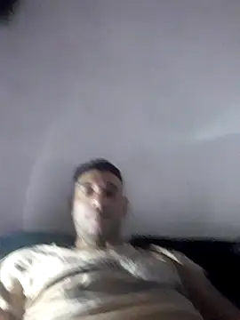 Snapshot of Stormandloganxxx chatting on February 2, 5:50 am Stormandloganxxx online show from February 2, 5:50 am