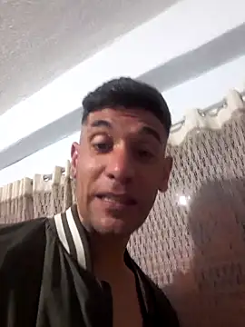 Snapshot of Stormandloganxxx chatting on February 28, 1:06 am Stormandloganxxx online show from February 28, 1:06 am