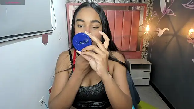 Rachel  Jonees online show from December 3, 12:14 pm