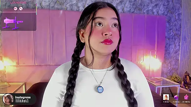 lilithst  online show from February 8, 8:01 pm