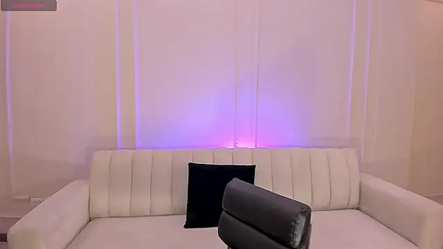 Snapshot of ScarlettBlaze_ chatting on June 4, 12:11 pm ScarlettBlaze online show from June 4, 12:11 pm