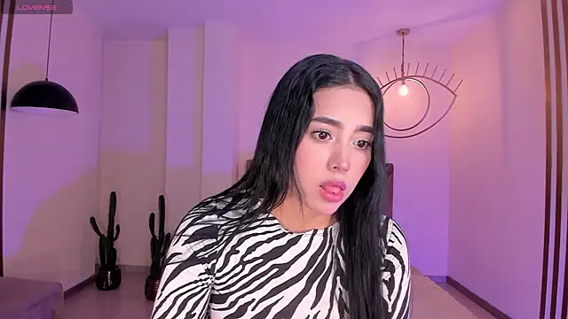 ScarlettBlaze  online show from June 26, 12:09 pm