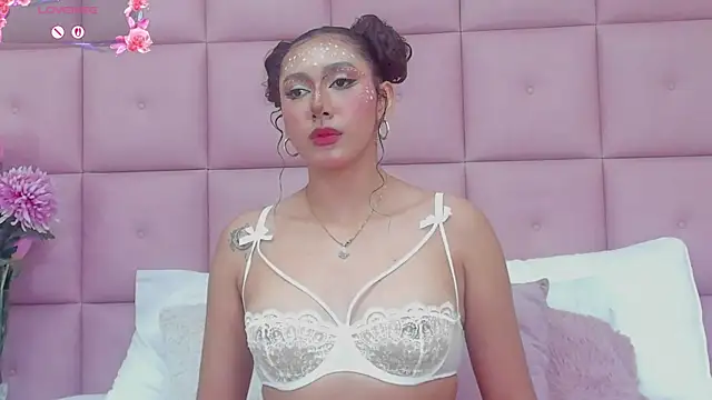 AishaAnderson online show from December 19, 1:51 pm