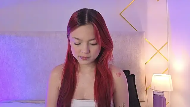 Martinaa Garcia online show from May 29, 7:45 pm