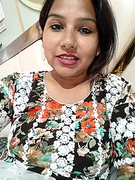 Vanshika1432 online show from October 16, 10:16 am