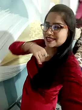 Vanshika1432 online show from November 14, 9:19 am