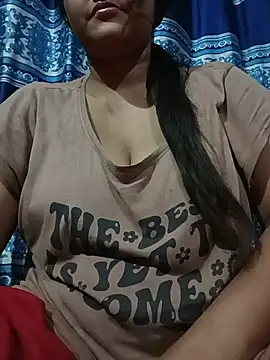 Snapshot of Fucking_Moni chatting on June 23, 5:22 pm Fucking Moni online show from June 23, 5:22 pm