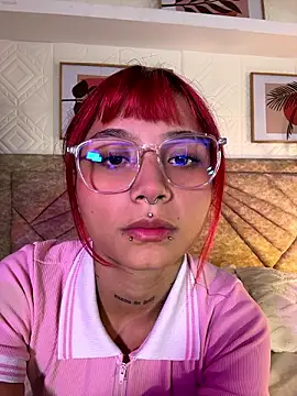 Emma duff online show from July 8, 11:58 am
