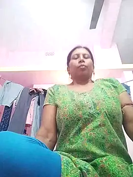 Snapshot of cute_janvi26 chatting on November 6, 7:20 am cute janvi26 online show from November 6, 7:20 am