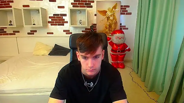 BradyFlint online show from December 21, 7:37 am