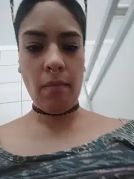 Snapshot of Natimiau chatting on November 3, 5:03 pm Natimiau online show from November 3, 5:03 pm