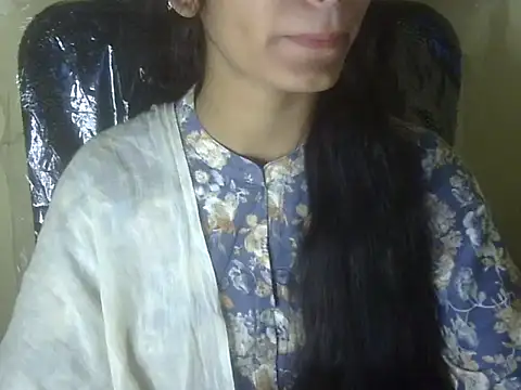 Snapshot of Shezi_N chatting on October 23, 2:38 pm Shezi N online show from October 23, 2:38 pm
