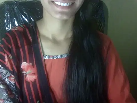 Snapshot of Shezi_N chatting on October 30, 3:57 pm Shezi N online show from October 30, 3:57 pm