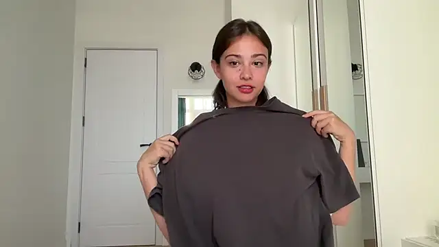 WillHannah online show from August 2, 12:47 pm