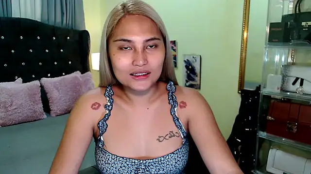 Sammyloove online show from June 25, 6:01 pm