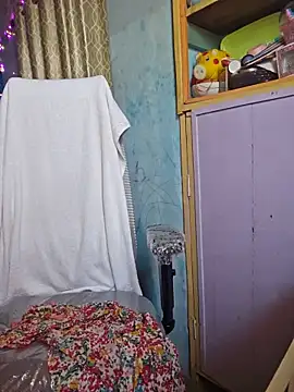 Snapshot of Desi_Maya69 chatting on June 20, 3:20 am Desi Maya69 online show from June 20, 3:20 am