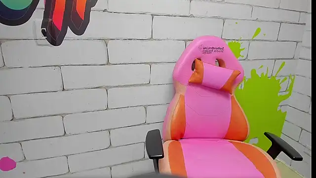 SoftLilyy online show from October 21, 7:36 pm