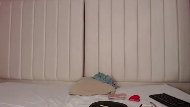 miel alisha online show from November 13, 12:48 pm