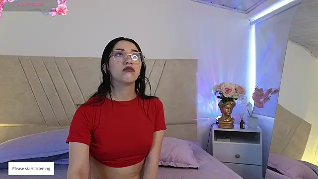 Snapshot of GabbieHill chatting on December 14, 8:13 pm GabbieHill online show from December 14, 8:13 pm