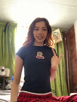 MiaaCute- online show from February 18, 7:10 pm