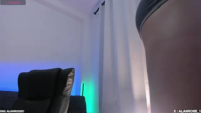 AlanRose01 online show from October 20, 2:28 pm