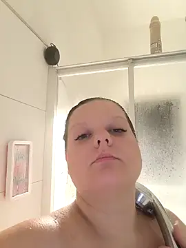 Snapshot of curvygirrlll chatting on October 25, 7:08 pm curvygirrlll online show from October 25, 7:08 pm