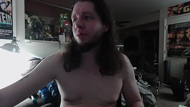 biggerisbetter12 online show from April 24, 11:12 am
