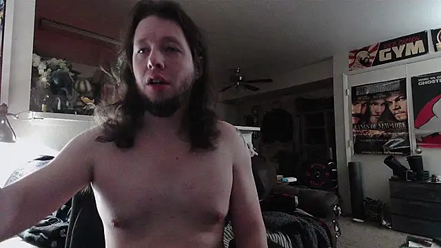biggerisbetter12 online show from April 28, 2:21 am