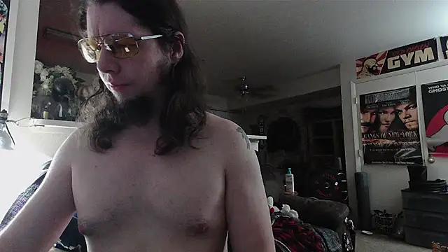 biggerisbetter12 online show from June 22, 5:48 am