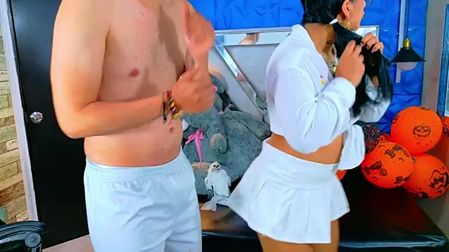 Snapshot of TemptationDual chatting on October 25, 11:40 am TemptationDual online show from October 25, 11:40 am