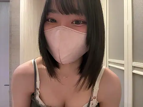 Snapshot of pinkudayo_girl chatting on June 23, 2:42 am pinkudayo girl online show from June 23, 2:42 am