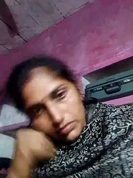 Snapshot of Pooja_shre chatting on October 29, 9:38 pm Pooja shre online show from October 29, 9:38 pm