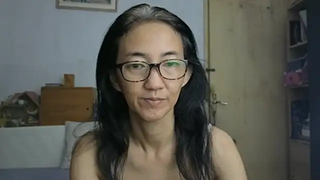 princessD077 online show from June 14, 4:42 pm