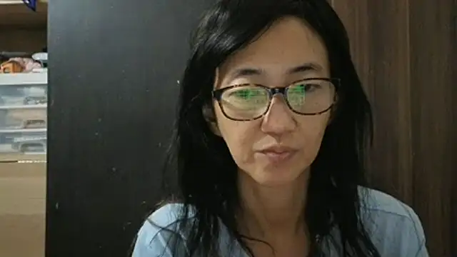 princessD077 online show from July 2, 4:24 pm