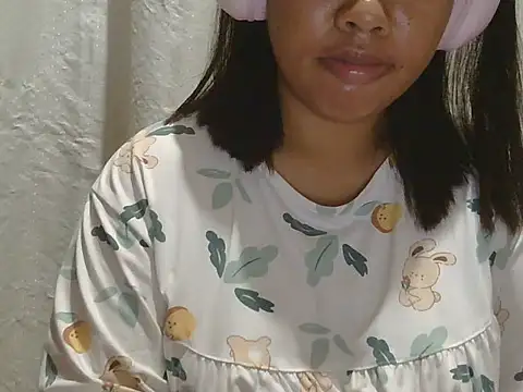 ChubbyButty online show from June 14, 2:41 pm
