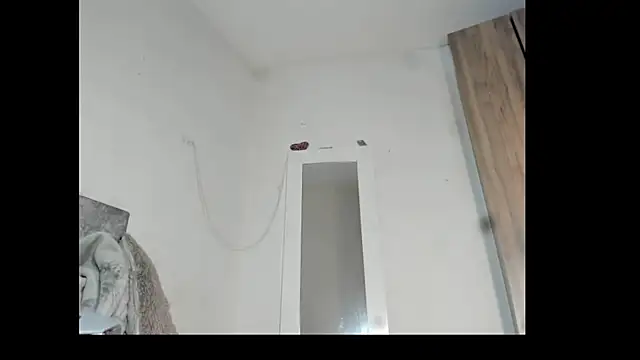 Snapshot of bad_girl_xxx chatting on December 5, 10:02 am bad girl xxx online show from December 5, 10:02 am